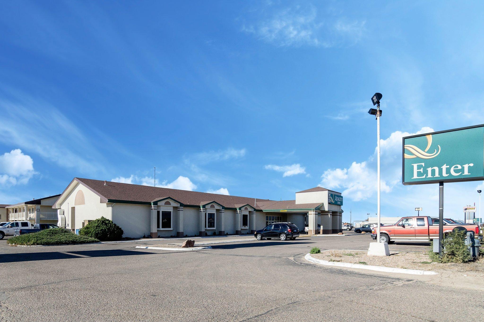 Colby Inn And Suites מראה חיצוני תמונה